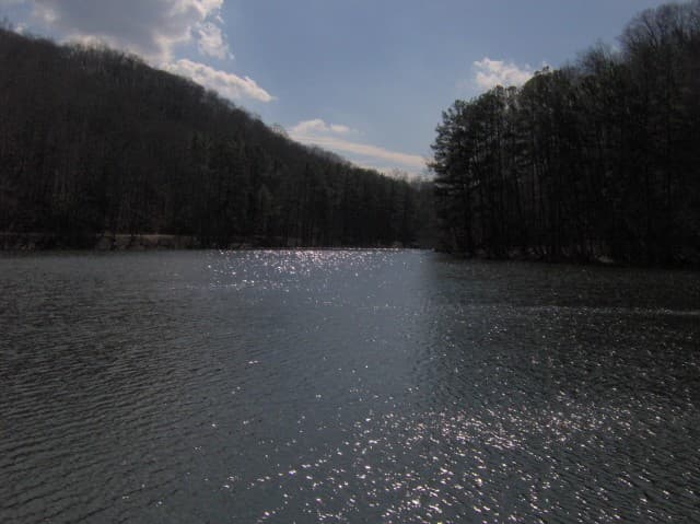 Standing Stone Lake seen from the Lake Trail at Standing Stone State Park